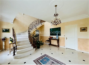 demeure à la vente -   37540  SAINT CYR SUR LOIRE, surface 549 m2 vente demeure - UBI460374338